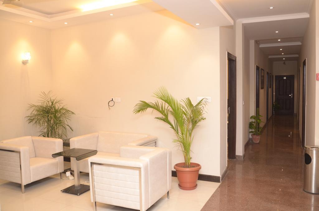 Hotel Pace Gurgaon Exterior photo