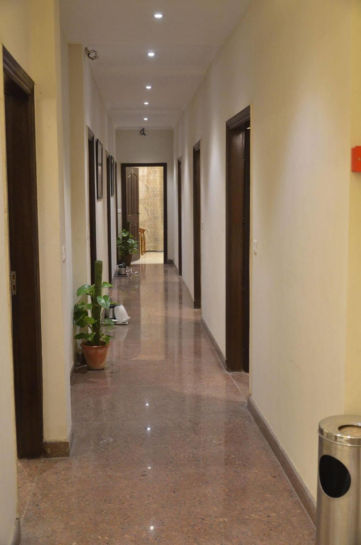 Hotel Pace Gurgaon Exterior photo