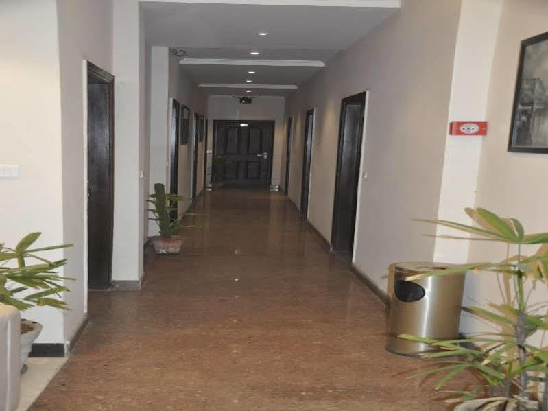 Hotel Pace Gurgaon Exterior photo